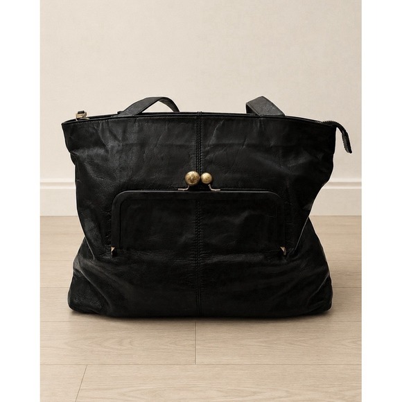Hobo International Handbags - Hobo International Black Leather Tote Handbag Floral Lining Kiss Lock Pocket